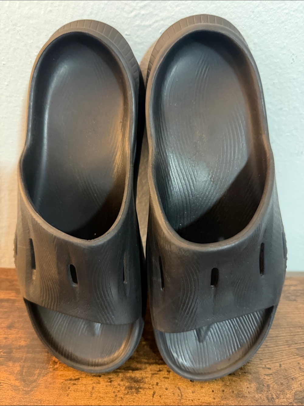 Hoka Women’s Black Slide Sandals